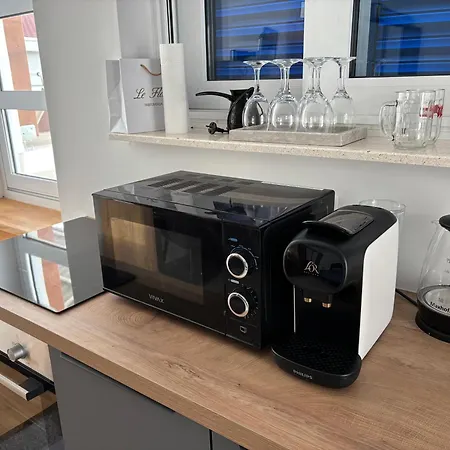 Fig Tree * كومارنا